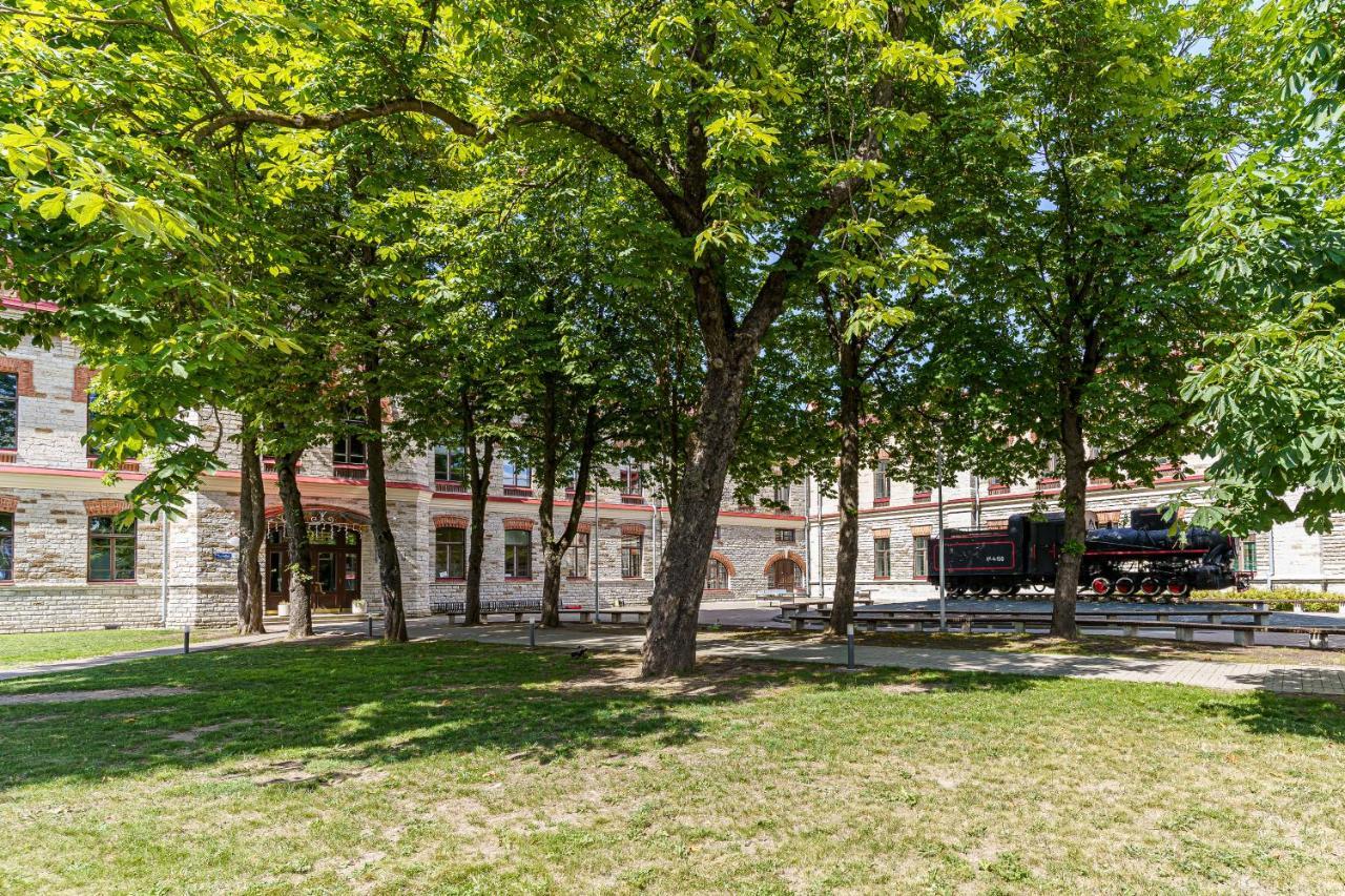 Apartments Near Old Town Tallinn Buitenkant foto