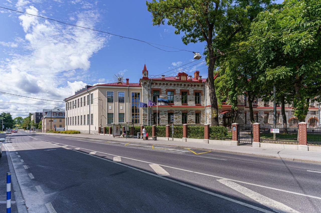 Apartments Near Old Town Tallinn Buitenkant foto